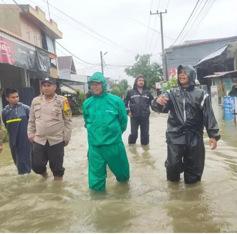 Gambar Proses Evakuasi Korban Terdampak Banjir Di Katimbang